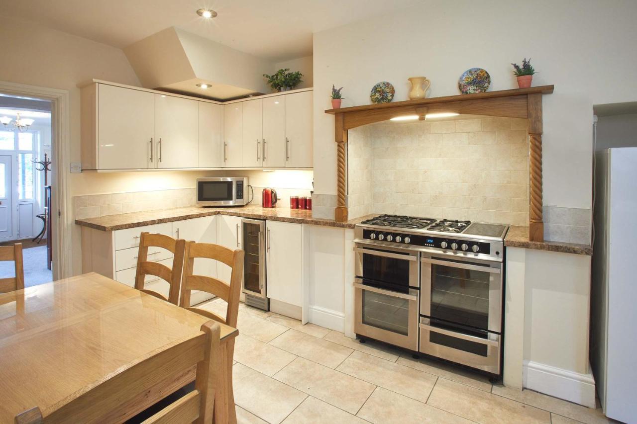 Host & - Brook Holiday home