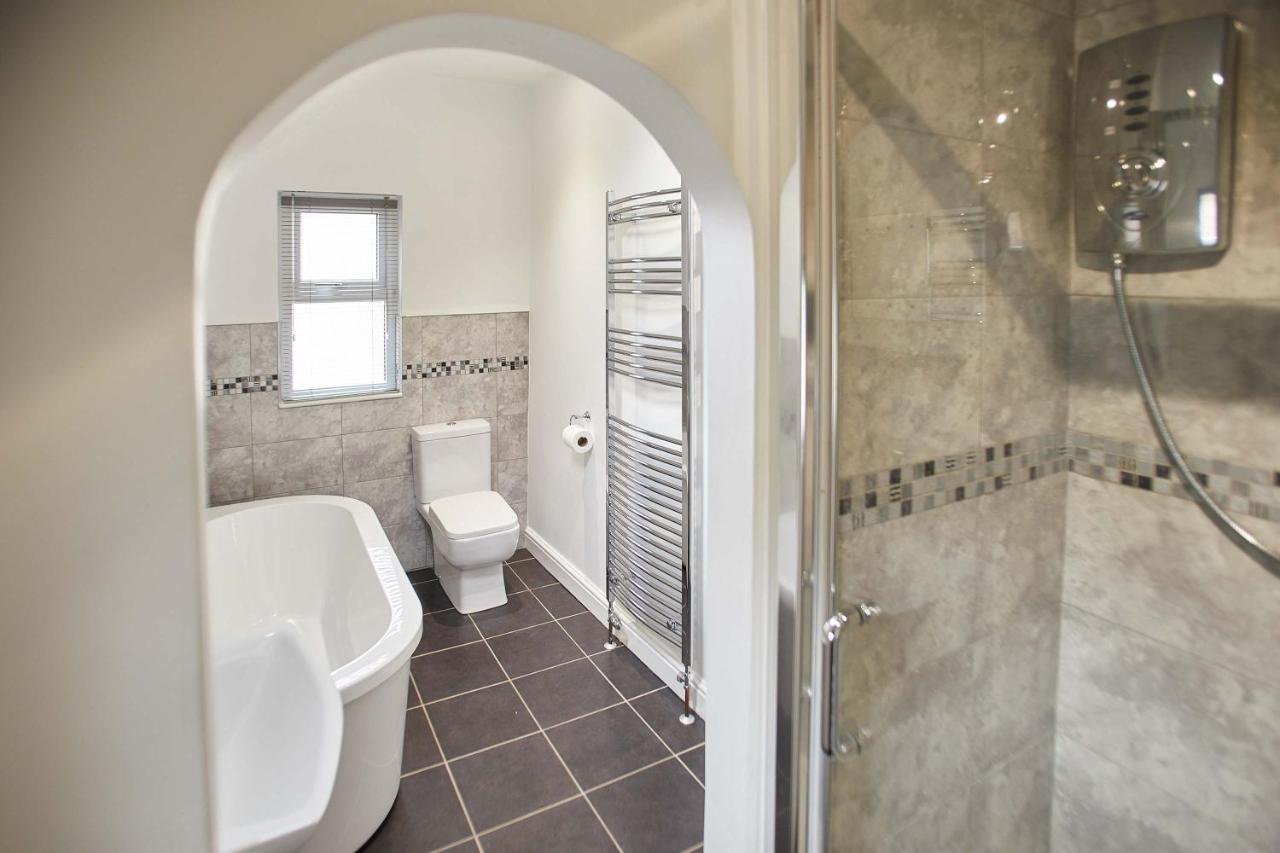 Host & - Brook Holiday home *