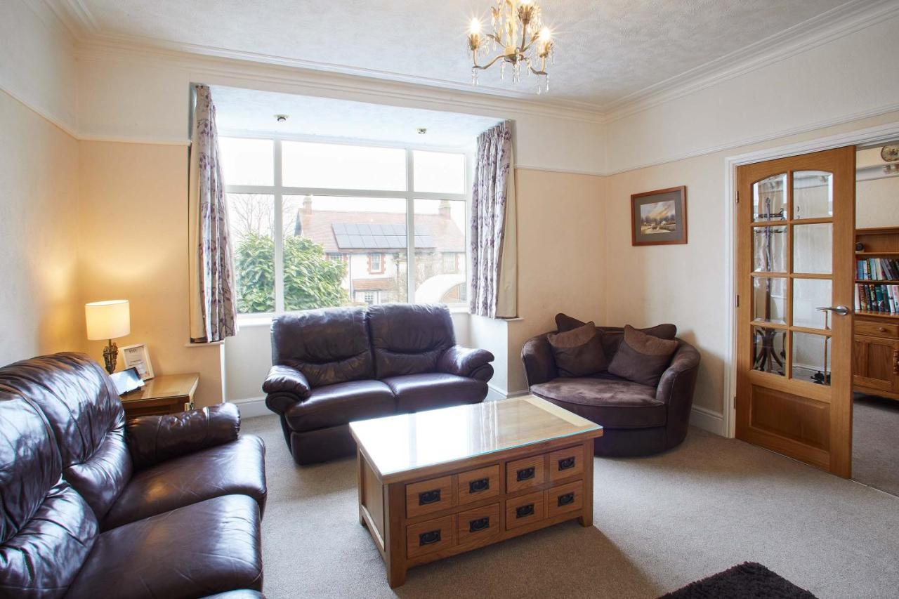 Host & - Brook Holiday home
